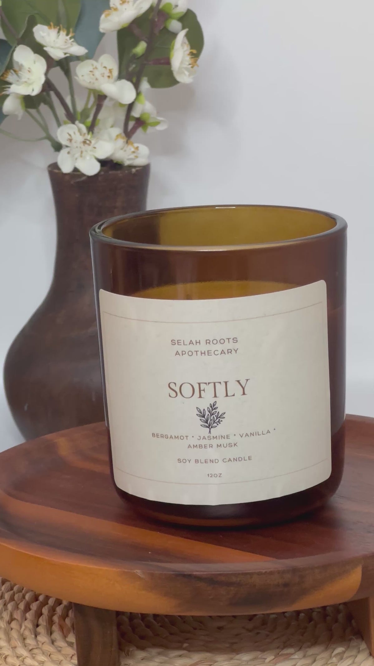 SOFTLY | Bergamot, Vanilla & Amber Musk 12 OZ Candle