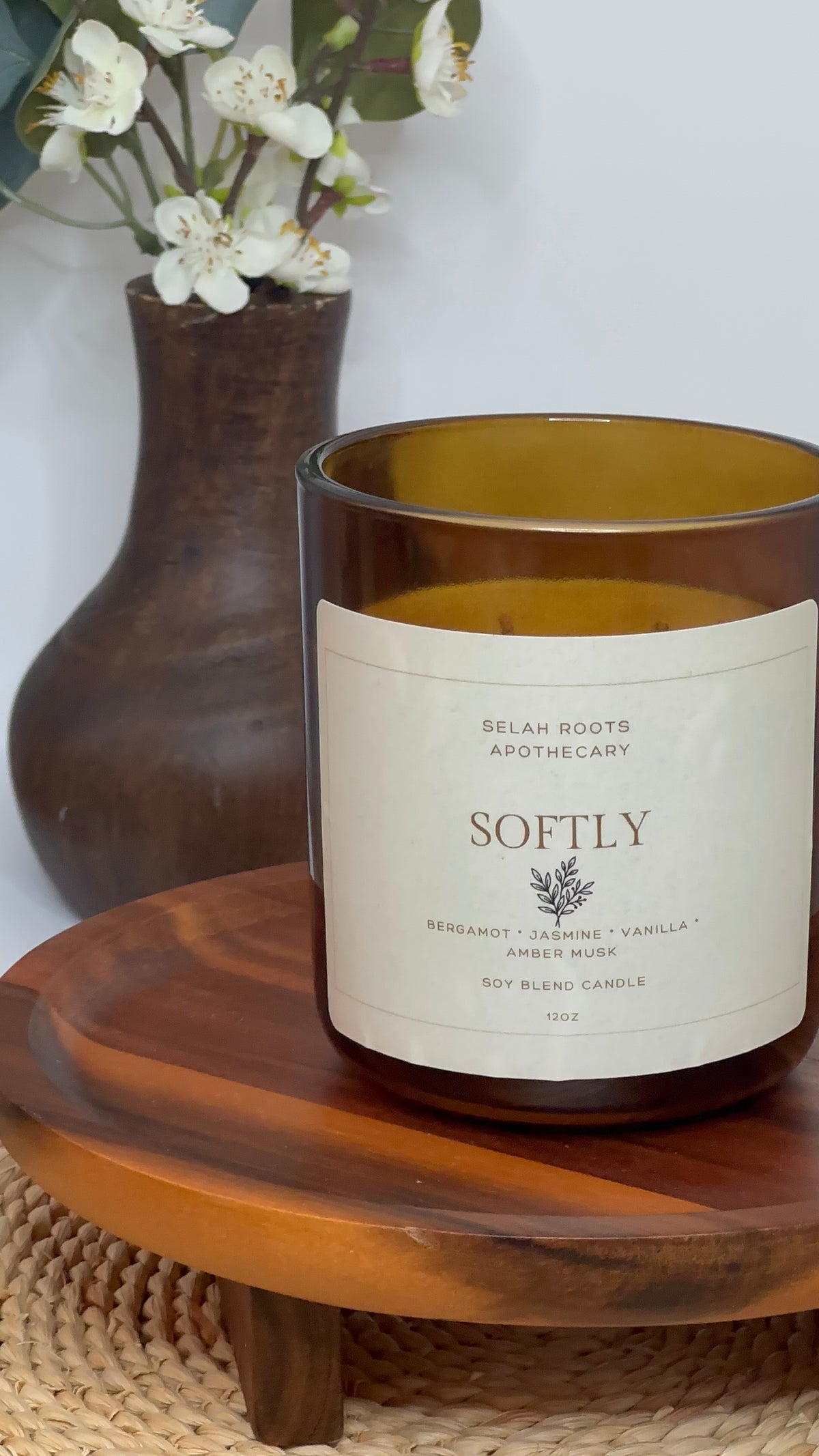 SOFTLY | Bergamot, Vanilla & Amber Musk 12 OZ Candle